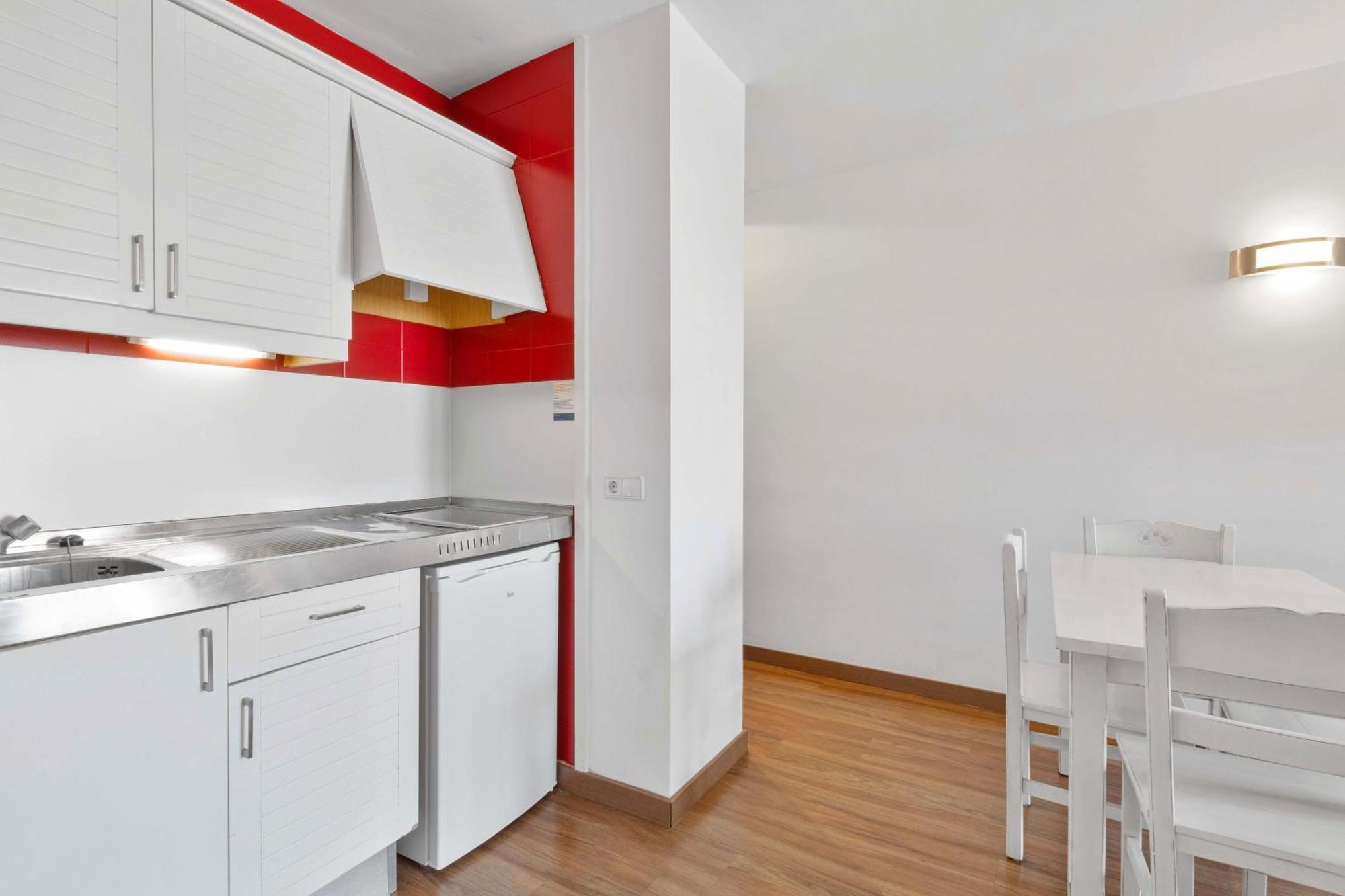 Apartment mit Balkon